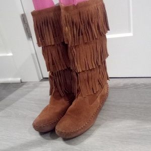 Lauren Conrad Mid Calf Fringe Moccasin Boots